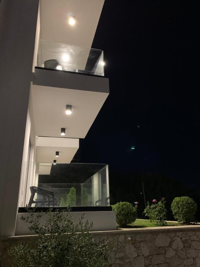 Hotel Platon Sarandë Exterior foto