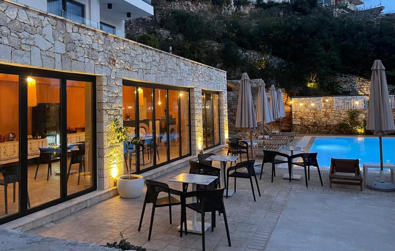 Hotel Platon Sarandë Exterior foto